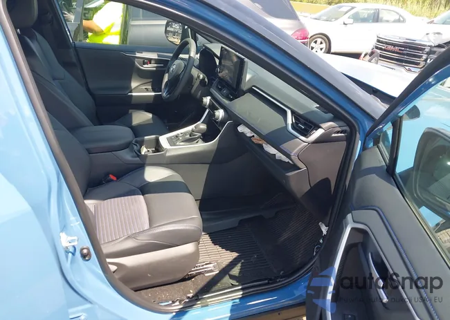 2T3E6RFV9SW086841: 42959132