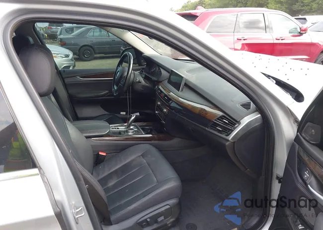 5UXKT0C58G0S79522: 42959201