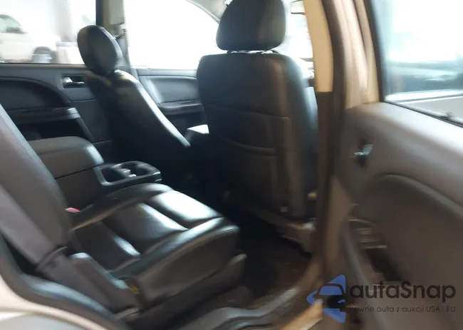 1FMDK03W28GA08952: 42960423