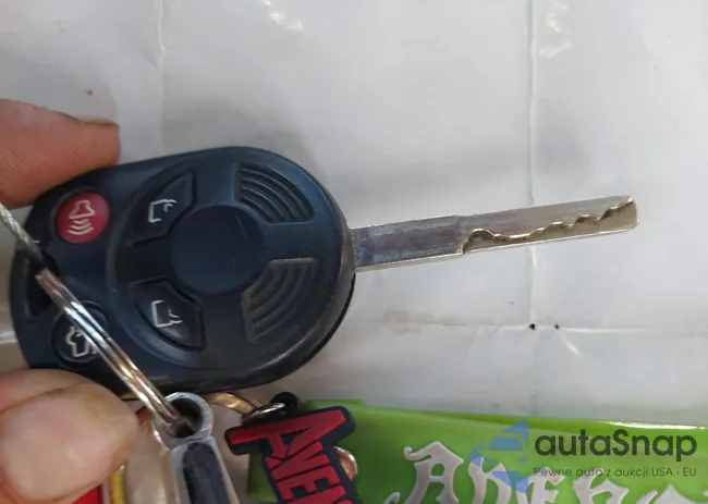 1FADP3F24GL349961: 42960436