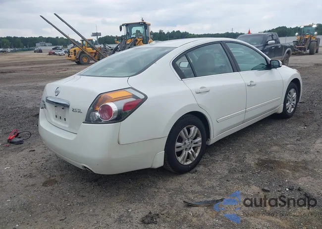 1N4AL2AP4CC176030: 42960495