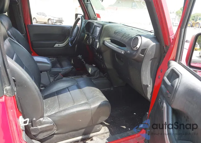 1J4BA6D10BL547017: 42960537