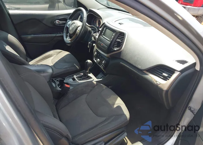 1C4PJLCB8FW627741: 42960654