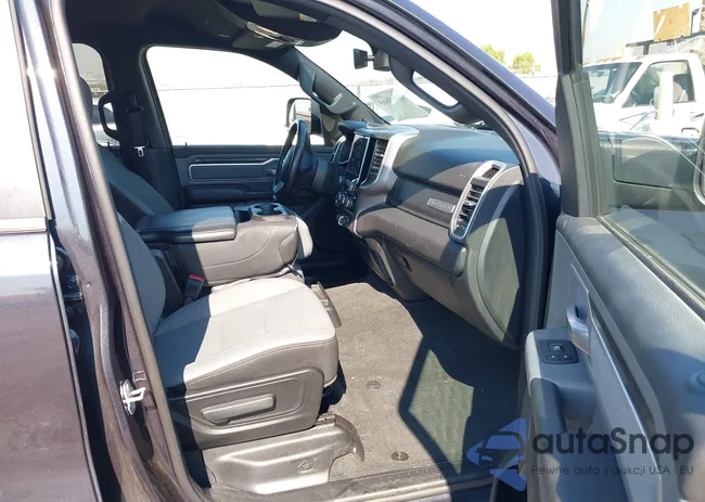 1C6RREFM9MN712074: 42960665