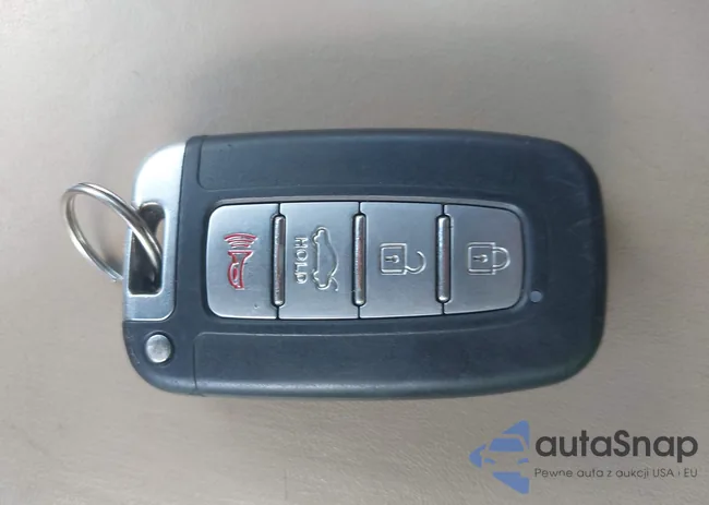 KMHGC4DD2DU224729: 42960841