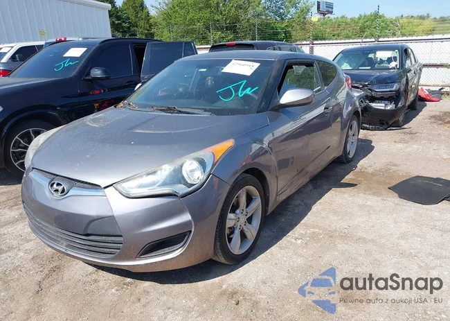 KMHTC6AD7DU117545: 42960918