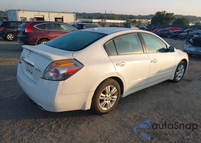 1N4AL2AP7BN482092: 42960102