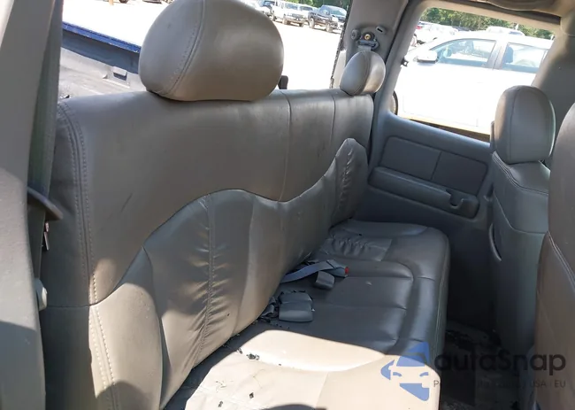 2GCEK19T111252851: 42960189