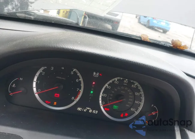 1HGCP2F81BA085544: 42961427