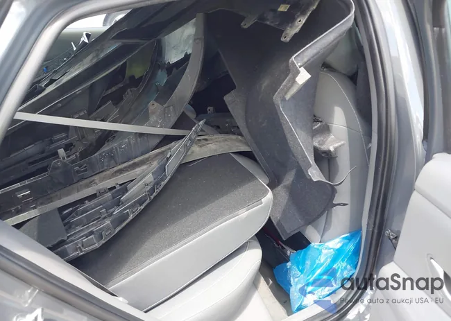 KMHLM4AG9PU572655: 42961443