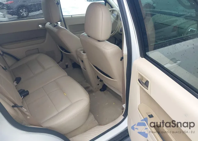 1FMCU0EG4AKB19839: 42961448