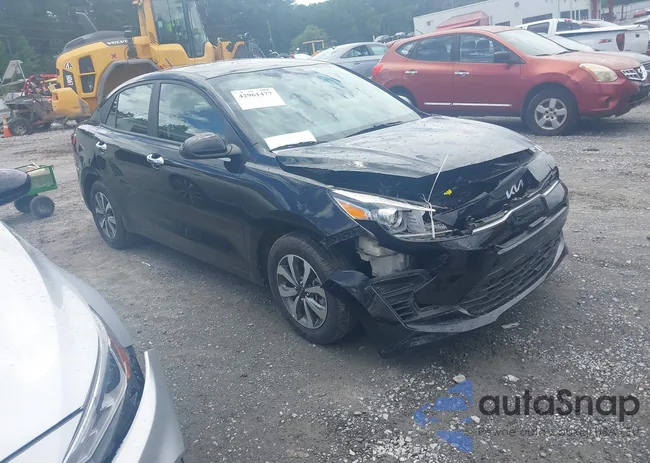 3KPA24AD9PE612660: 42961477