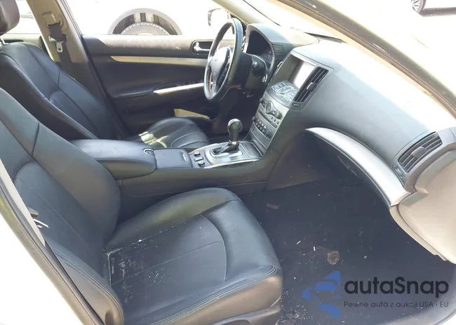 JN1CV6AR0FM650403: 42961644