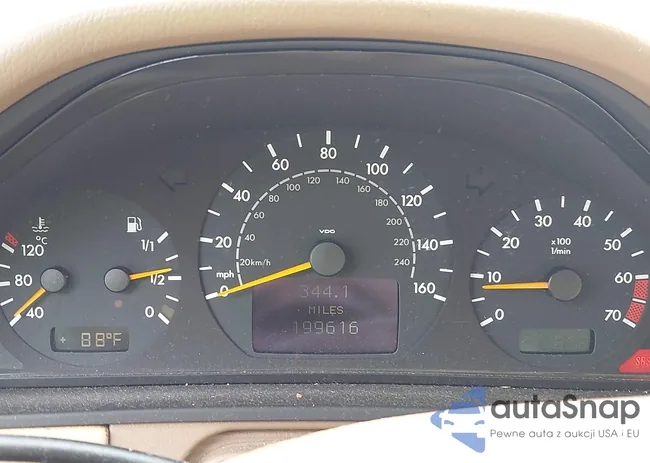 WDBJF65J71B261654: 42961718