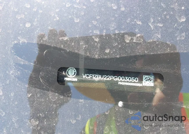 VCF1ZBU22PG003050: 42961725