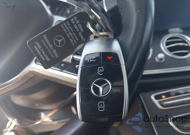 WDDZF4KB0KA664653: 42961327