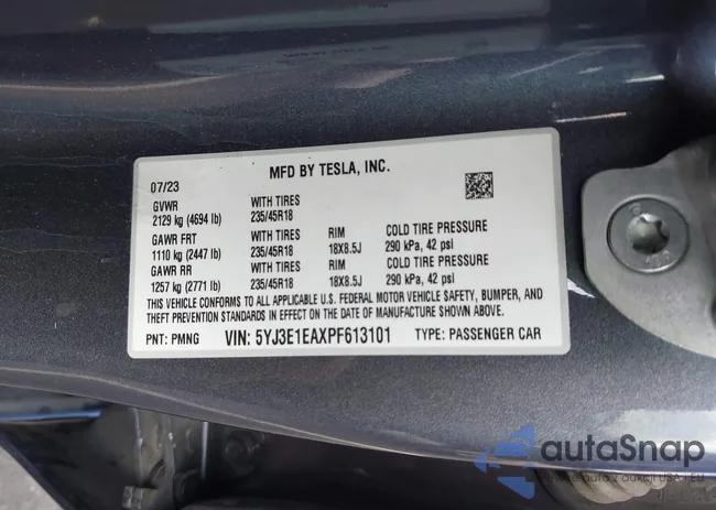 5YJ3E1EAXPF613101: 42962546