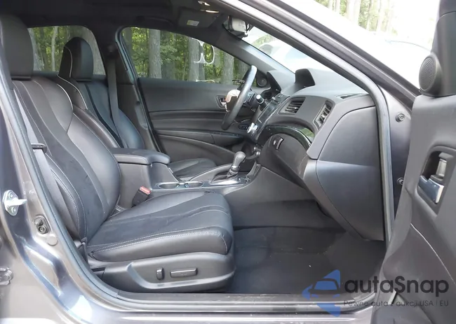 19UDE2F82NA004808: 42962577