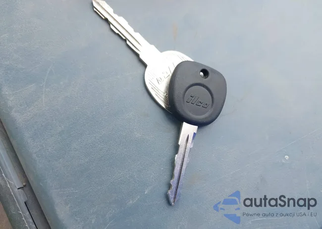 1GCHC23U12F245930: 42962614