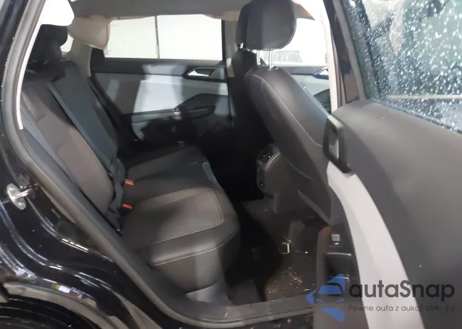 3VVSX7B24PM380559: 42962824