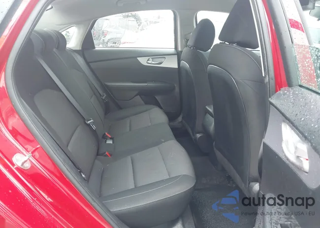 3KPF24AD0RE818314: 42962864