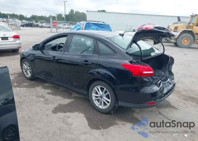 1FADP3F28JL209600: 42962883