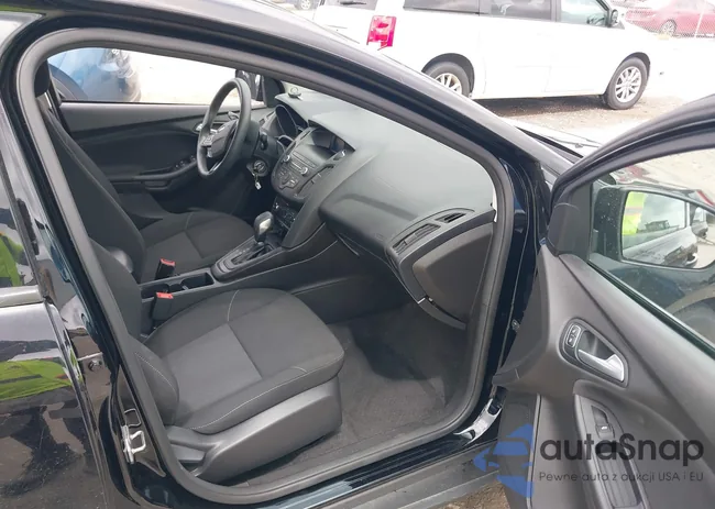 1FADP3F28JL209600: 42962883