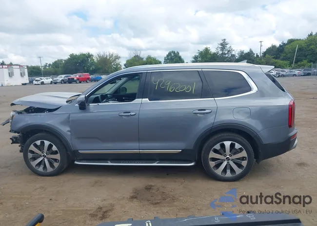 5XYP34HC6NG261999: 42962001