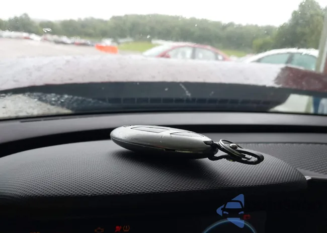 KMHLS4DG4RU721980: 42962054