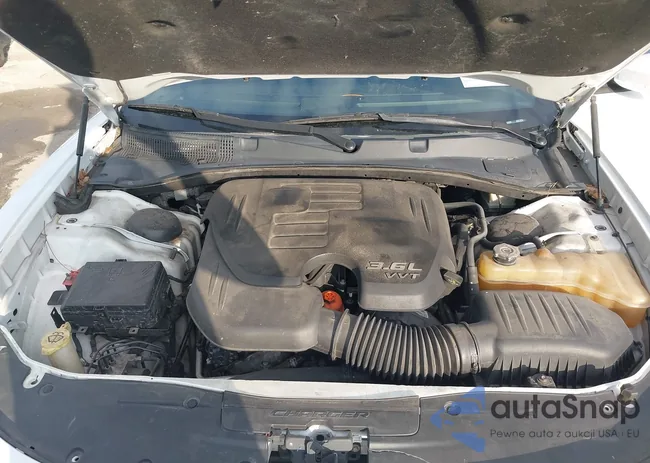 2C3CDXHG4GH174305: 42962066