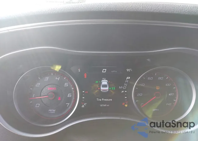 2C3CDXHG4GH174305: 42962066