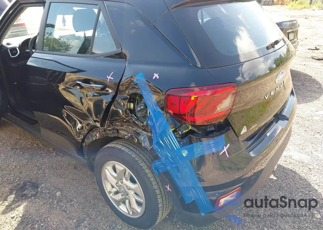 KMHRB8A33NU133842: 42962076