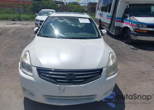 1N4AL2AP8CC164172: 42962142