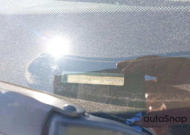 5UXFG2C52BLX09036: 42962257