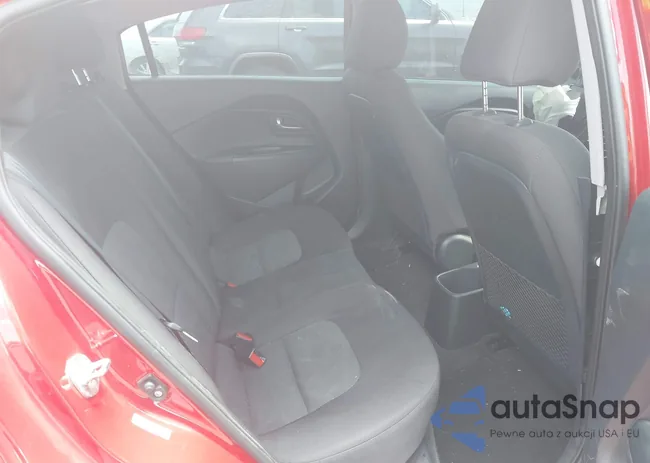 KNADM4A30H6037609: 42962278