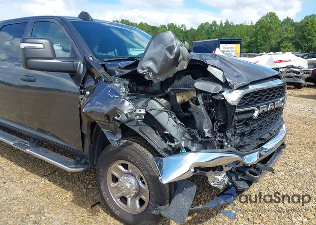 3C6UR5CL8RG326557: 42962284