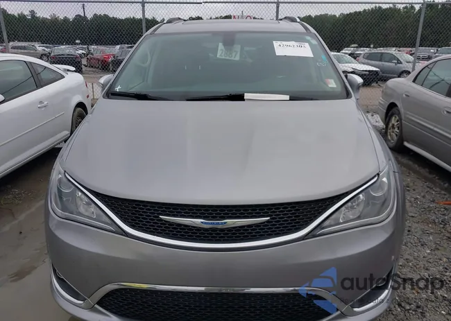 2C4RC1GG3JR185661: 42962303