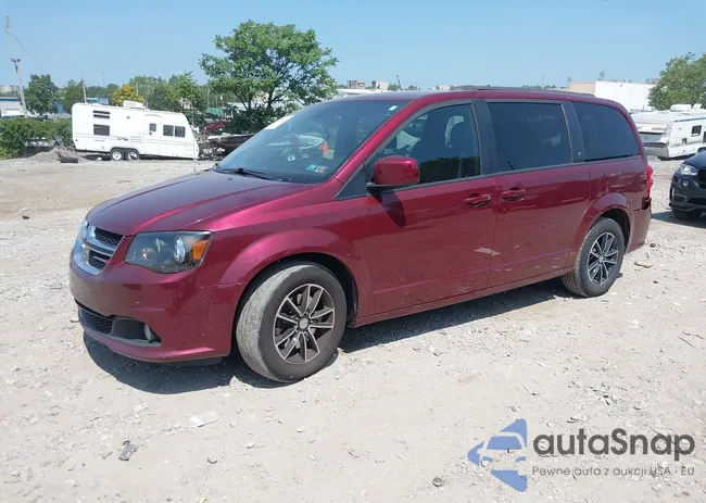 2C4RDGEG8JR282440: 42962377