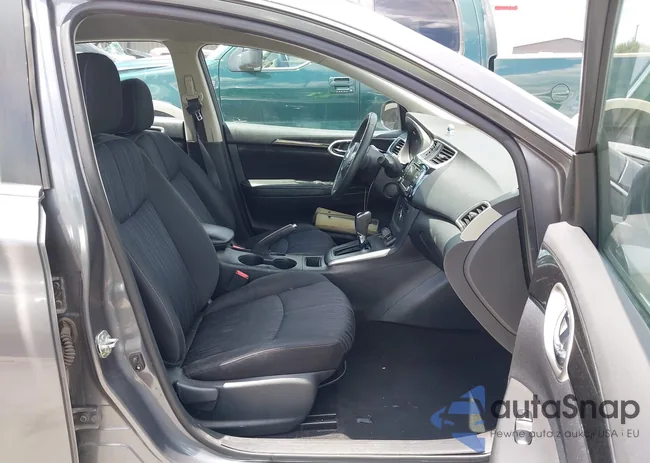 3N1AB7AP7JL618233: 42963471