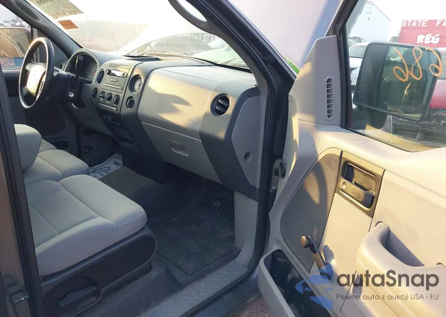 1FTRF12258KC55933: 42963686