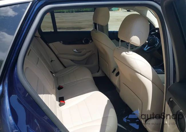 W1N0G8EB9MF878705: 42963710