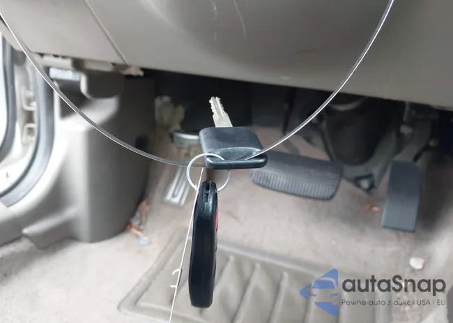 3N1CB51D15L584296: 42963772