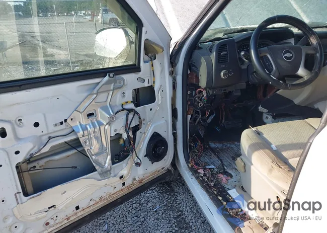 1GCEC19058Z132653: 42963861