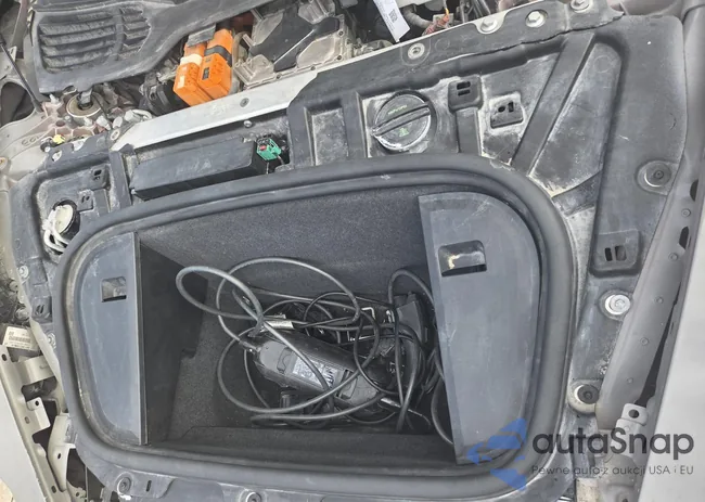 WP0AA2Y10MSA16481: 42963977