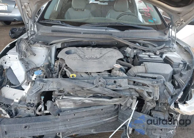 KMHTC6AD2CU055065: 42963009