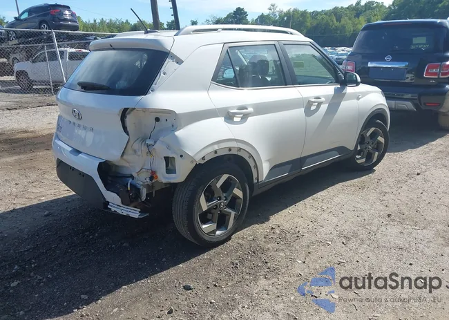 KMHRC8A34PU211254: 42963081