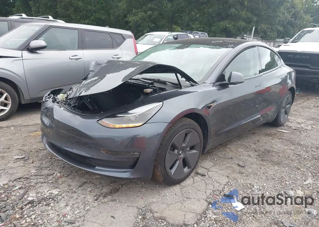 5YJ3E1EB7NF267773: 42963143