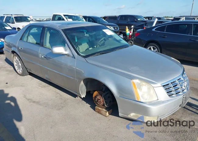 1G6KD57Y26U120523: 42963227