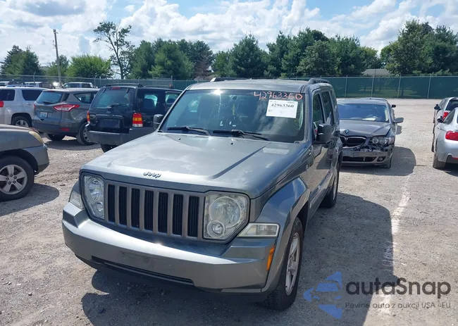 1C4PJMAK4CW215014: 42963360