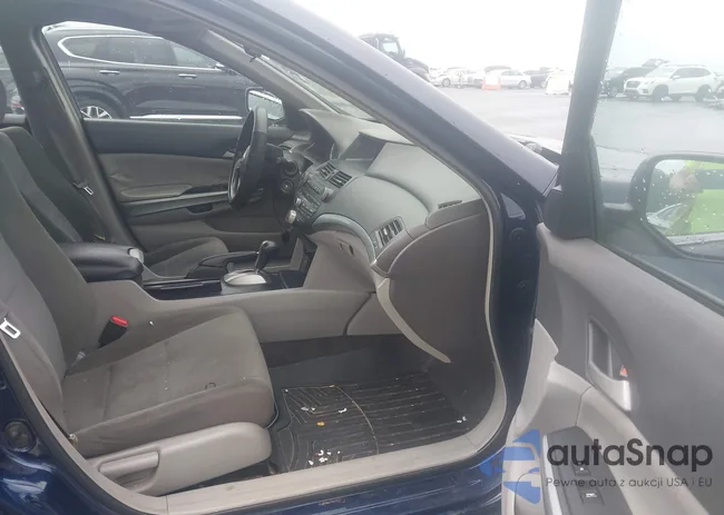 1HGCP26759A164717: 42964500